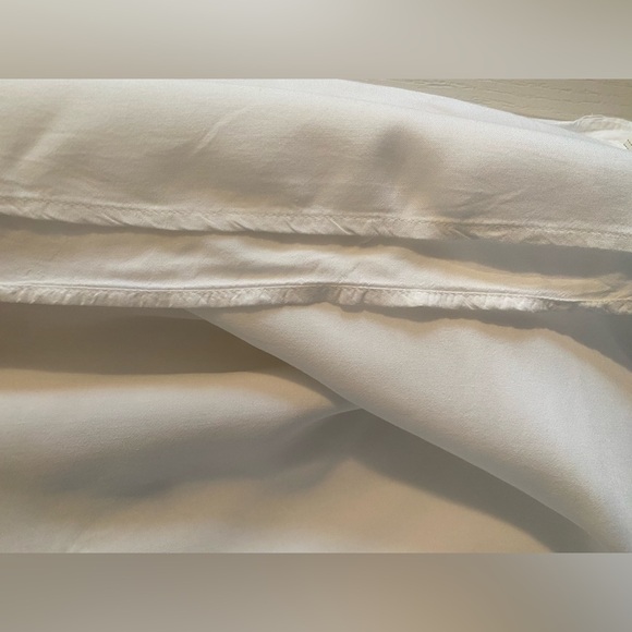 White Long Flowey Top/Dress - Picture 6 of 6